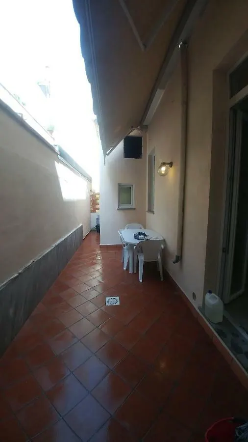 Helen Apartment Viareggio Italy