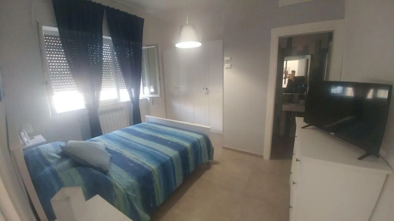 Helen Apartment Viareggio Italy